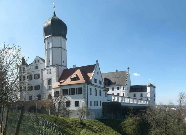 Vöhlin Castle