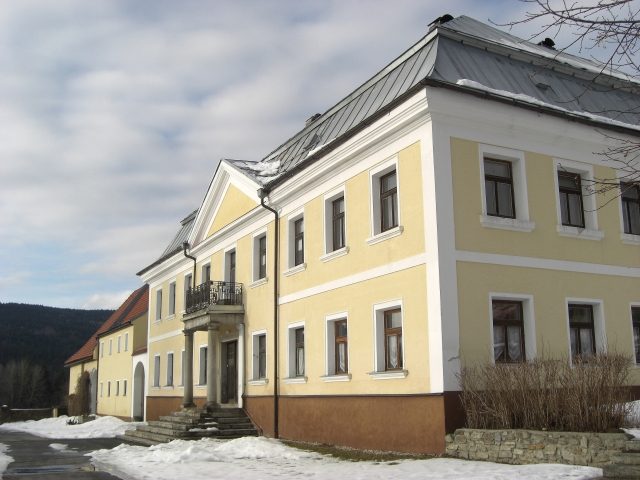 Ludwigsthal Castle