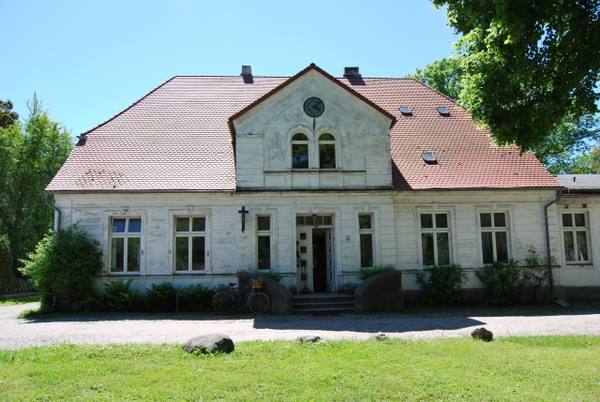 Zürkvitz Manor