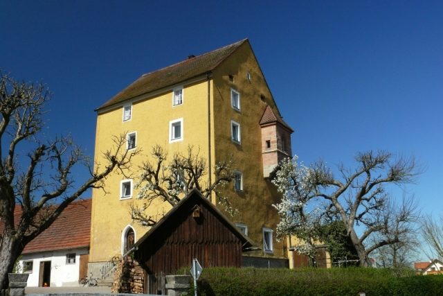 Schloss Pettendorf
