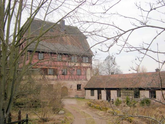 Jahrsdorfer Castle