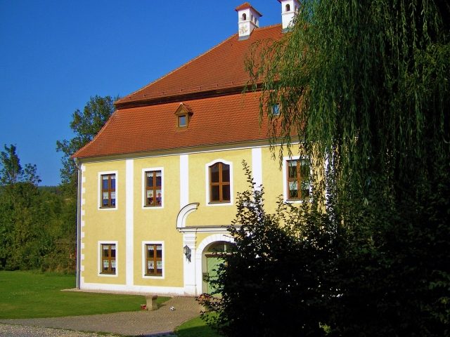 Schwarzeneck Castle