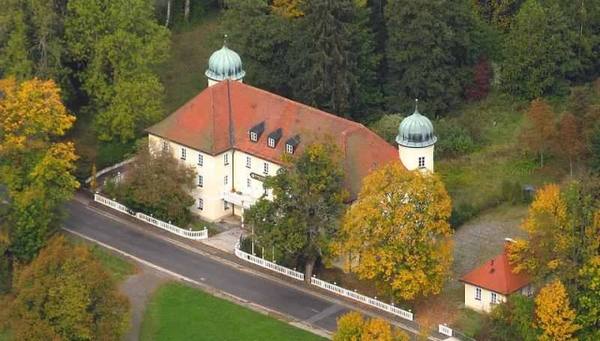 Hammer Castle
