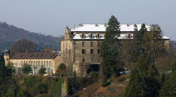 New Castle Baden-Baden