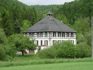 Lower Castle Bachzimmern