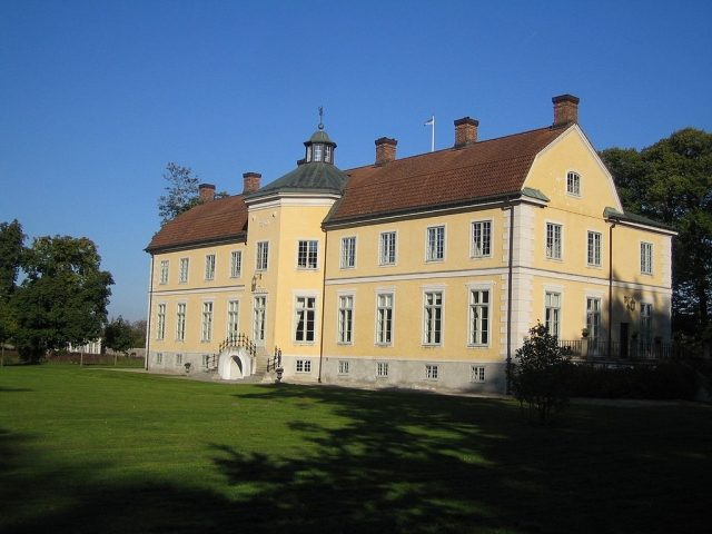 Löberöd Castle