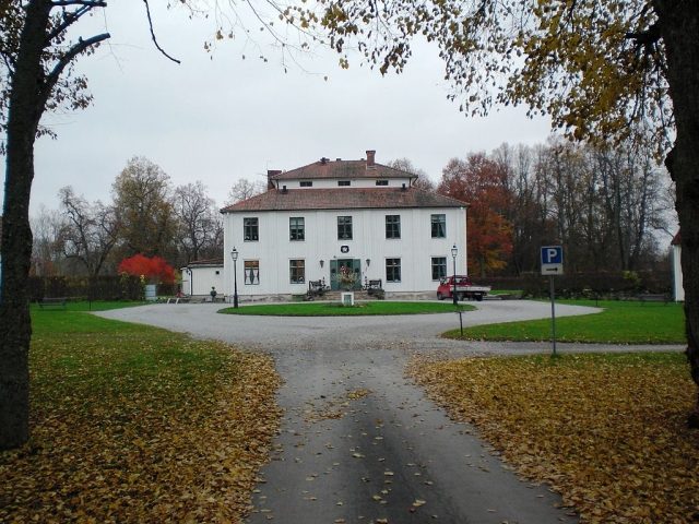 Noor Castle
