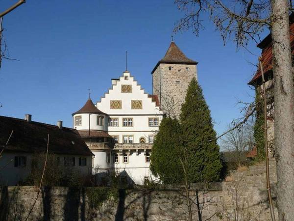 Morstein Castle