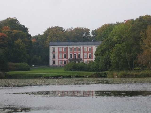 Ovesholm Castle