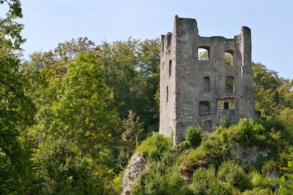 Herrenzimmern Castle (Ruin)