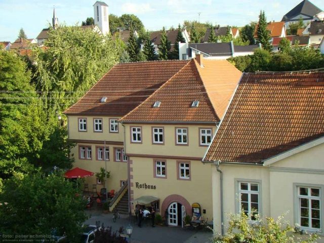 Alexander Castle