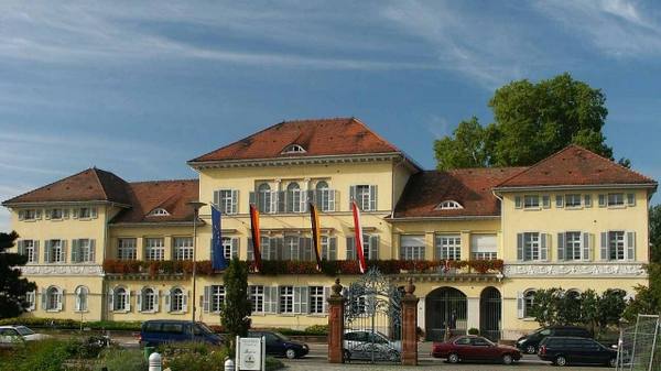 Neckarhausen Castle