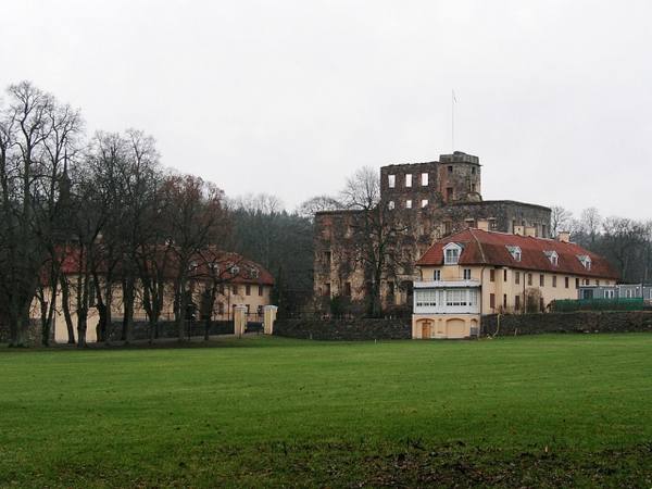 Stjärnorp Castle (Ruin)