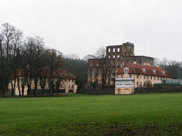 Stjärnorp Castle (Ruin)