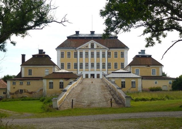 Tureholm Castle