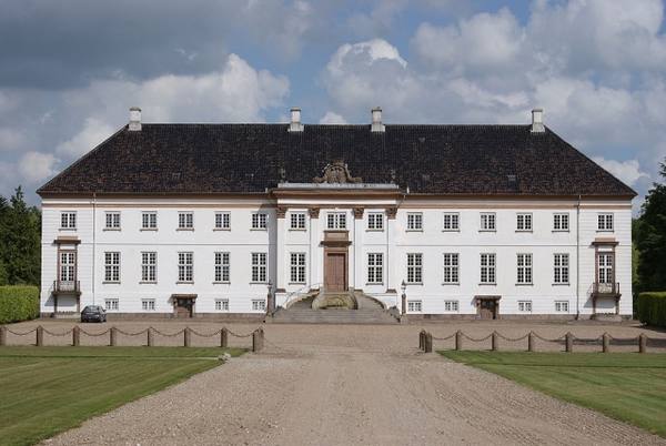 Krengerup Slot (Castle)