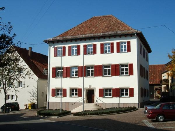 Oeffingen Castle
