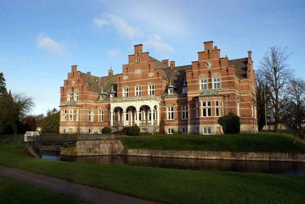 Fuglsang Manor