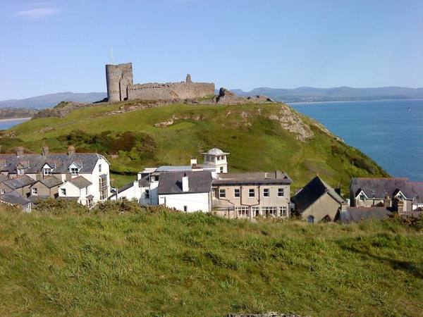 Criccieth Castle