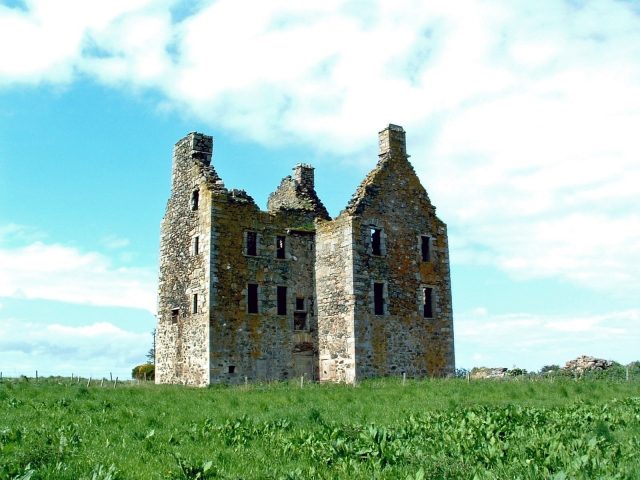 Knockhall Castle