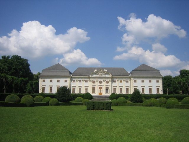 Halbturn Castle