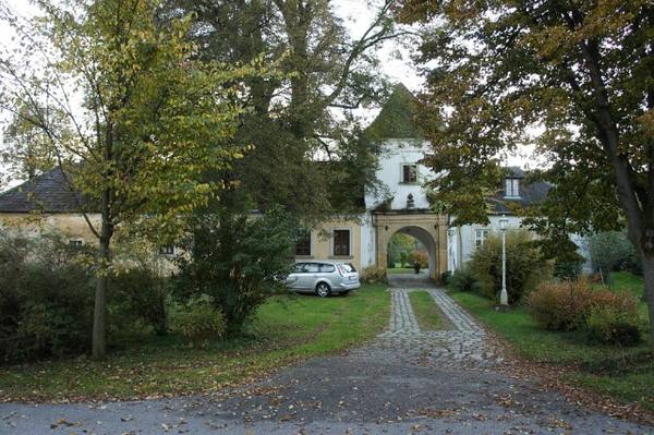 Unterrabnitz Castle