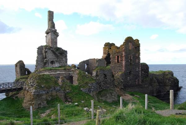 Girnigoe and Sinclair Castle