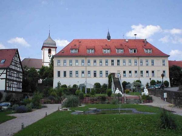Binau Castle