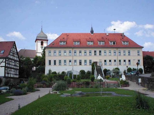 Binau Castle