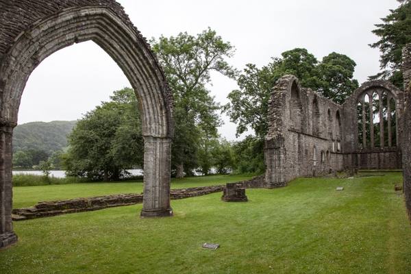Inchmahome Priory
