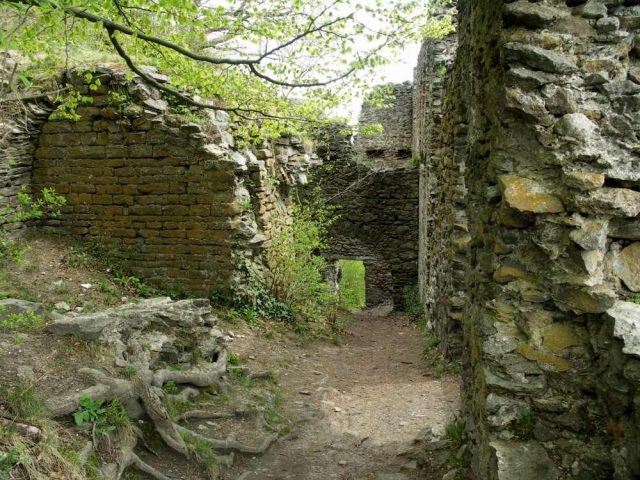 Hohenkrähen Castle