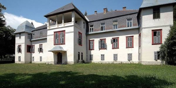 Emmersdorf Castle
