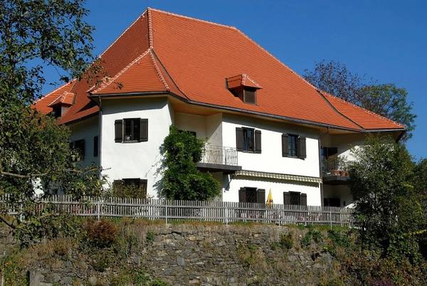 Falkenberg Castle