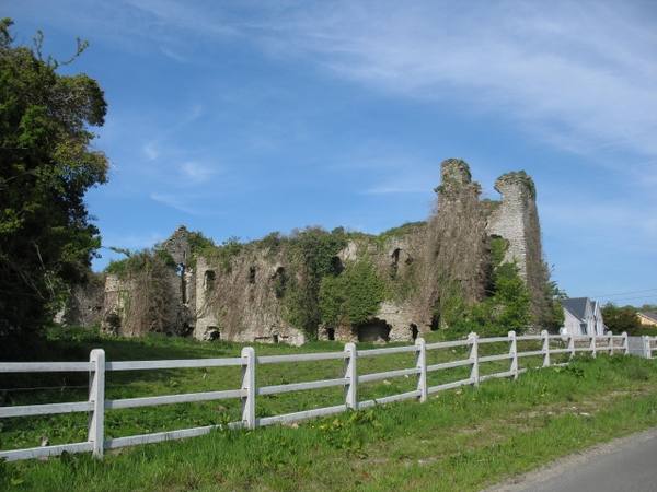 Clonmore Castle