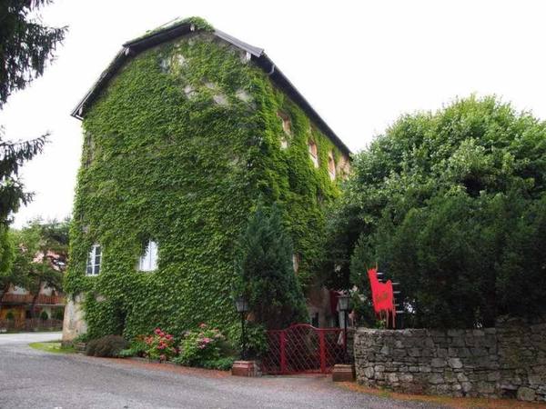 Adnet Castle