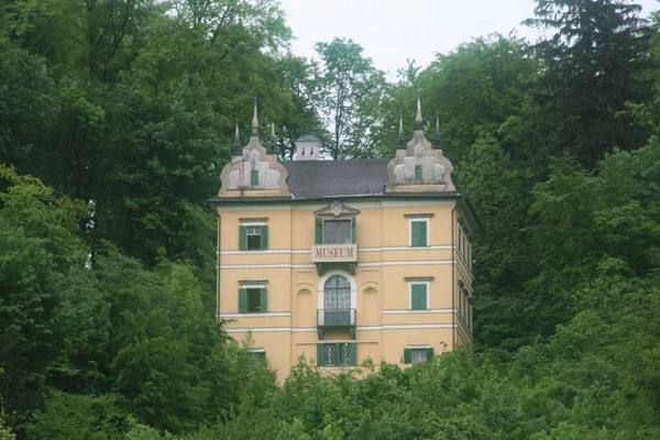 Monatsschlössl
