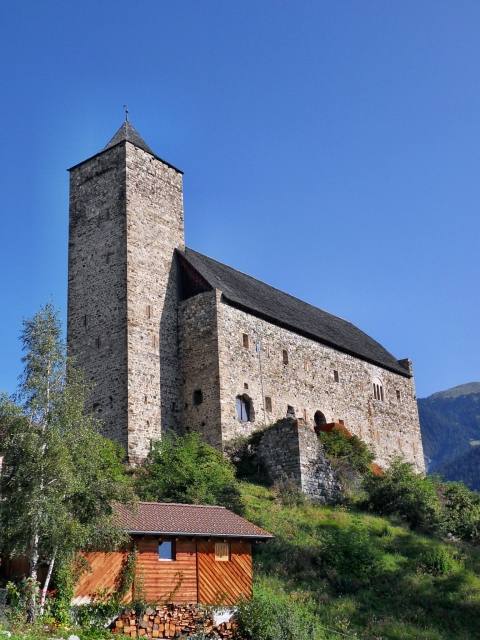 Riom Castle