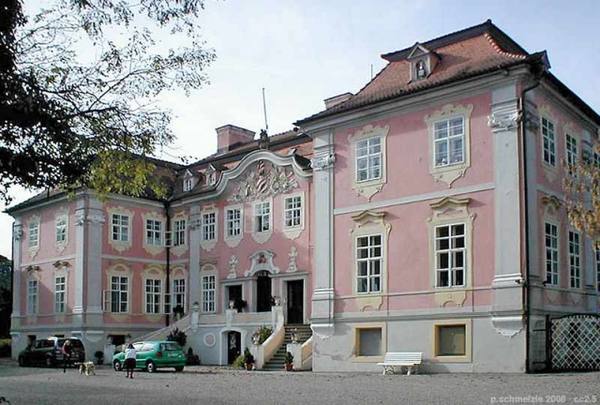 Assumstadt Castle