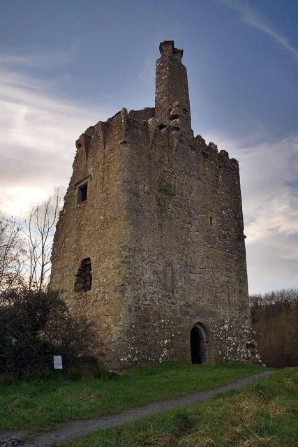 Dromore Castle