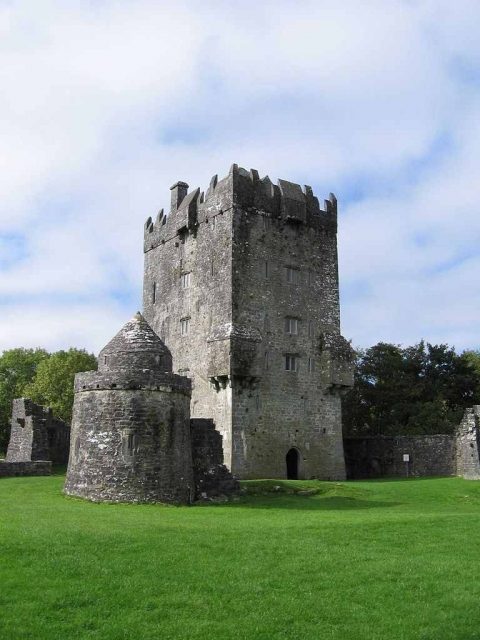 Aughnanure Castle