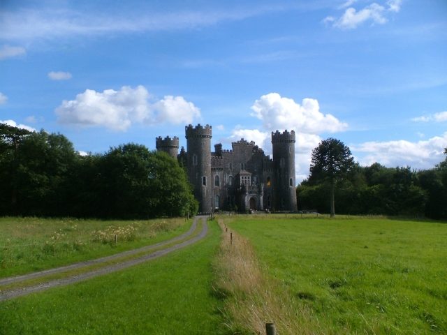Clonyn Castle