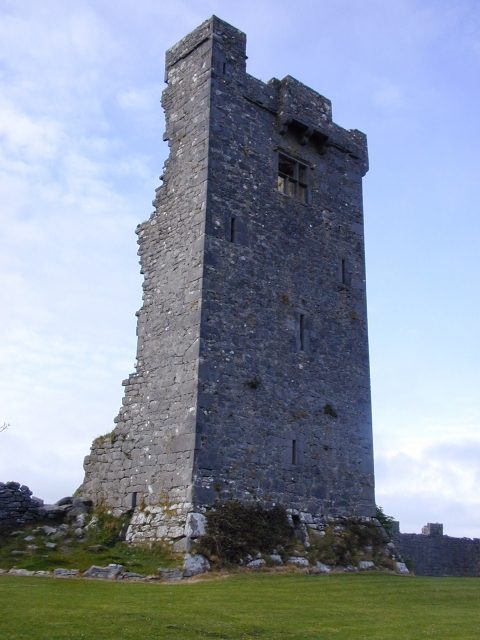 Shanmuckinish Castle