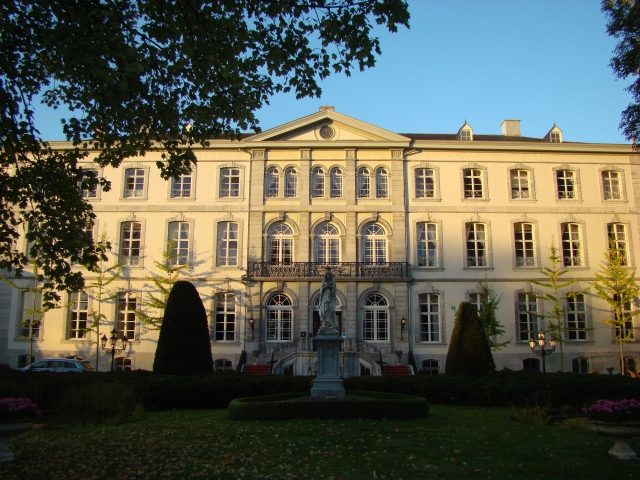 Kasteel Bloemendal (Castle)