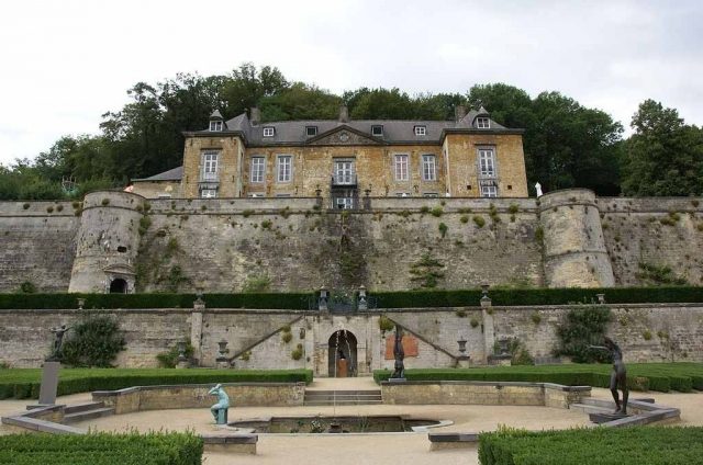 Château Neercanne (Kasteel Agimont)