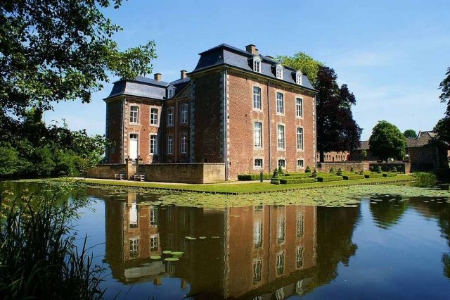 Kasteel Cortenbach (Castle)