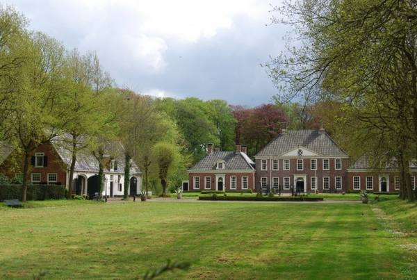 Laarwoud (Manor)