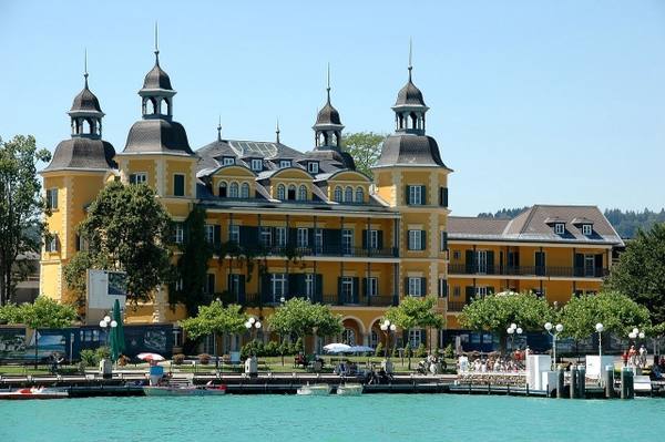 Velden Castle