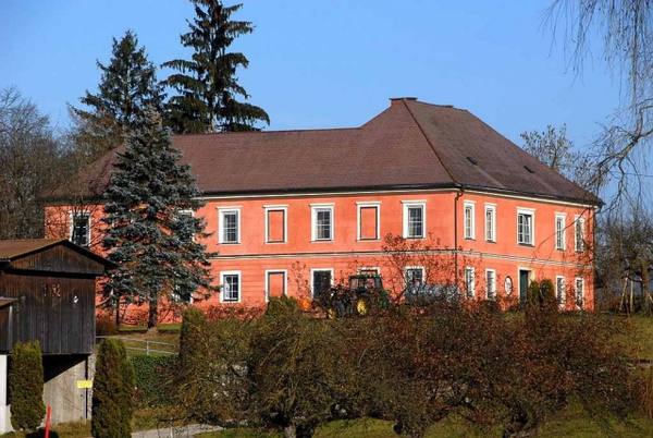 Pakein Castle