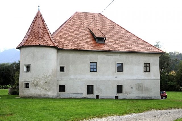 Einersdorf Castle