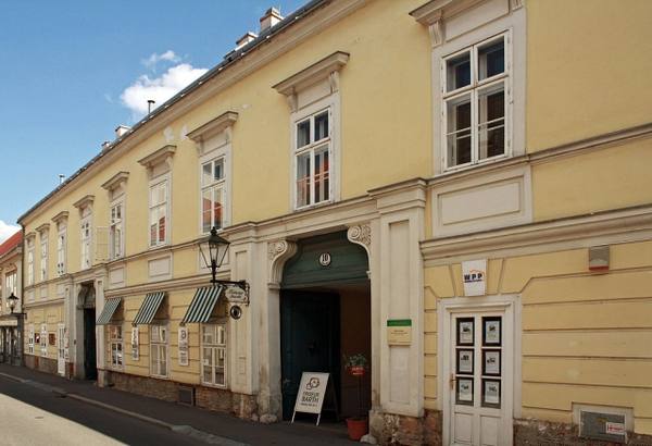 Palais Erzherzog Anton